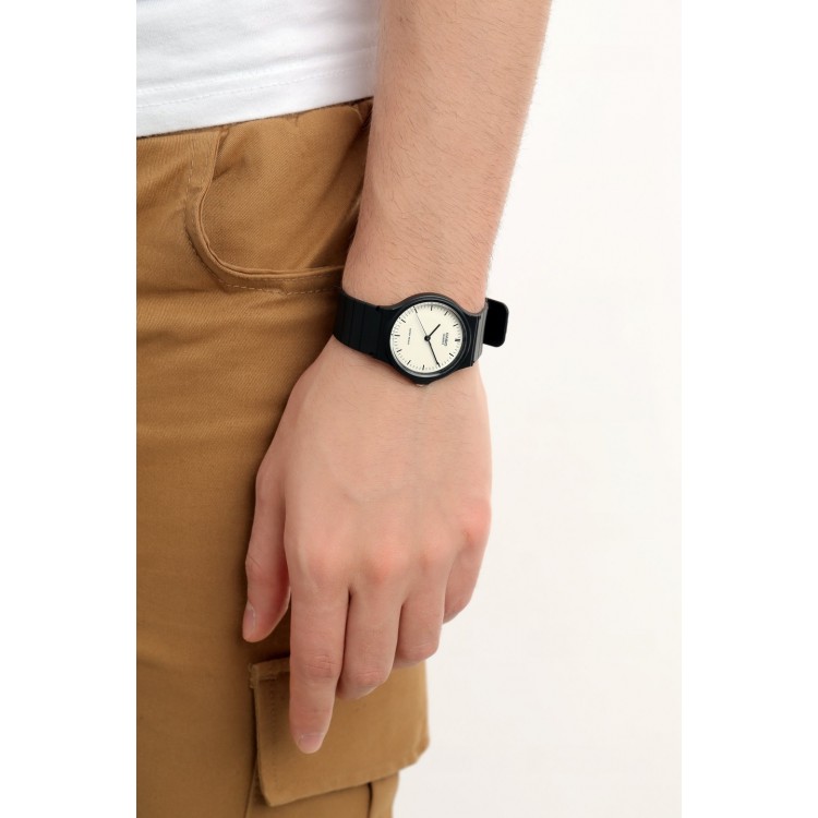 Ceas Casio, Collection MQ MQ-24-7ELDF