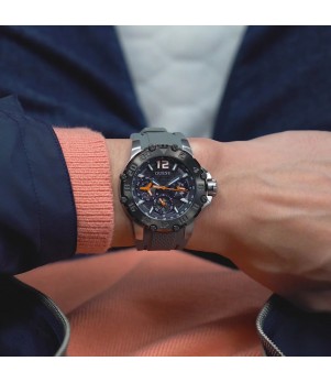 Ceas Barbati, Guess, Contender GW0640G1