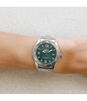 Ceas Barbati, Orient, Mako III Solar RA-WJ0001E