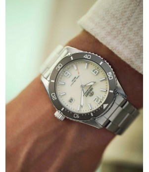 Ceas Barbati, Orient, Mako III Solar RA-WJ0003S