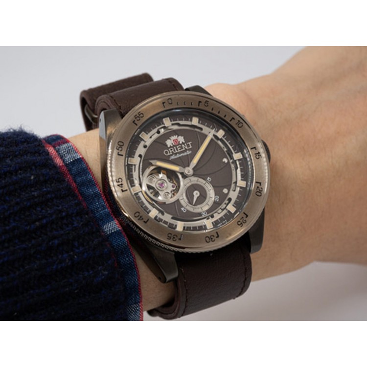 Ceas Barbati, Orient, Retro Future Camera RA-AR0203Y