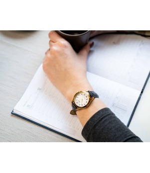Ceas Dama, Q&Q by Citizen, Classic C01A-008PY