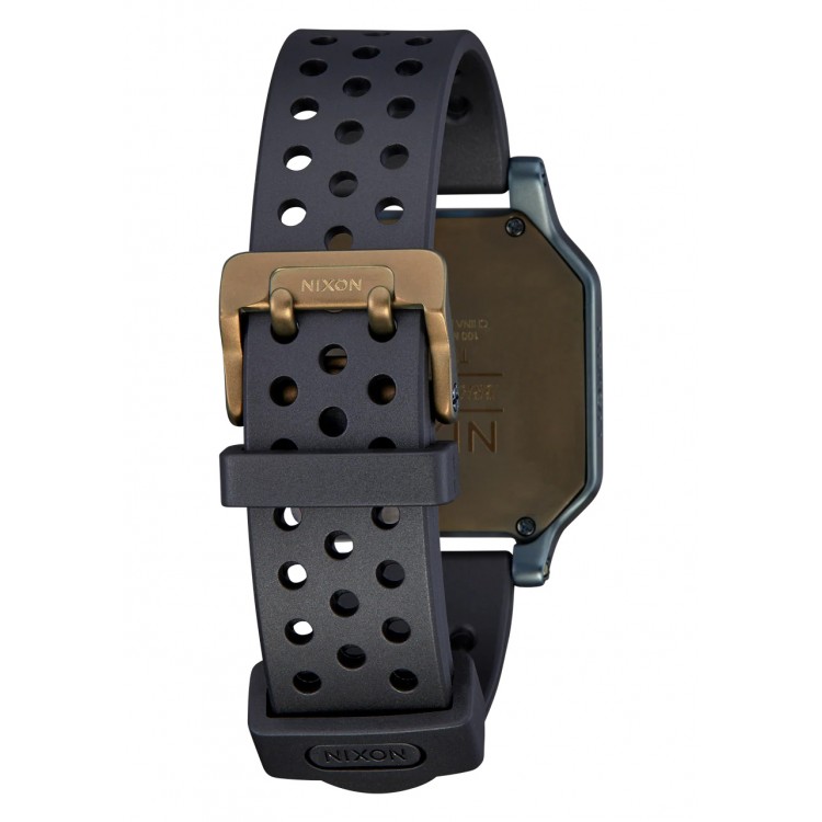 Ceas Nixon, Staple A1320-1085
