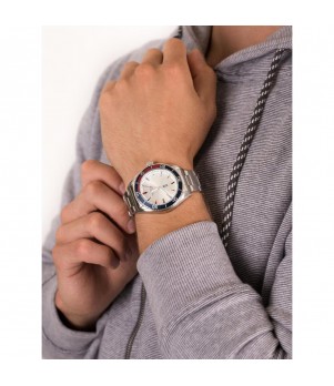 Ceas Barbati, Nautica, N83 Finn World NAPFWS005