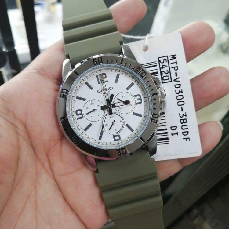 Ceas Barbati, Casio, Collection MTP-VD MTP-VD300-3BUDF Ceas Barbati, Casio, Collection MTP-VD MTP-VD300-3BUDF