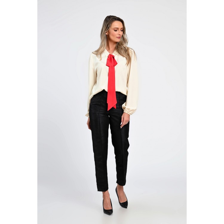 Bluza Dama, Eranthe, Noblesse, cu Funda ampla V352 Bluza Dama, Eranthe, Noblesse, cu Funda ampla V352