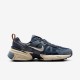 Pantofi Sport Dama, Nike, V2K Run FN6703-400
