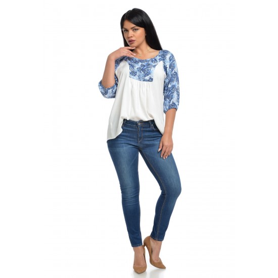 Bluza Dama Alba cu flori albastre Bluza Dama Alba cu flori albastre