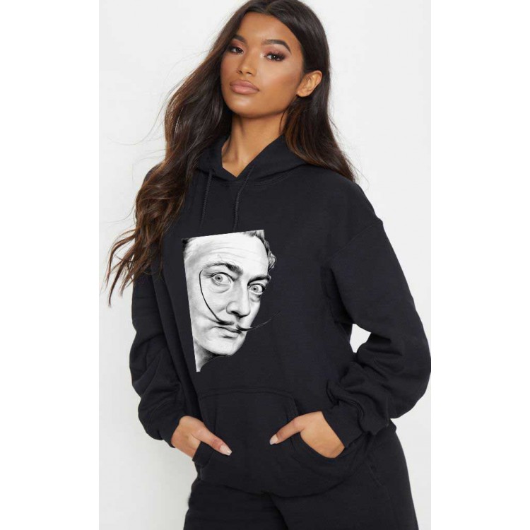Hanorac dama negru - Dali - Portret